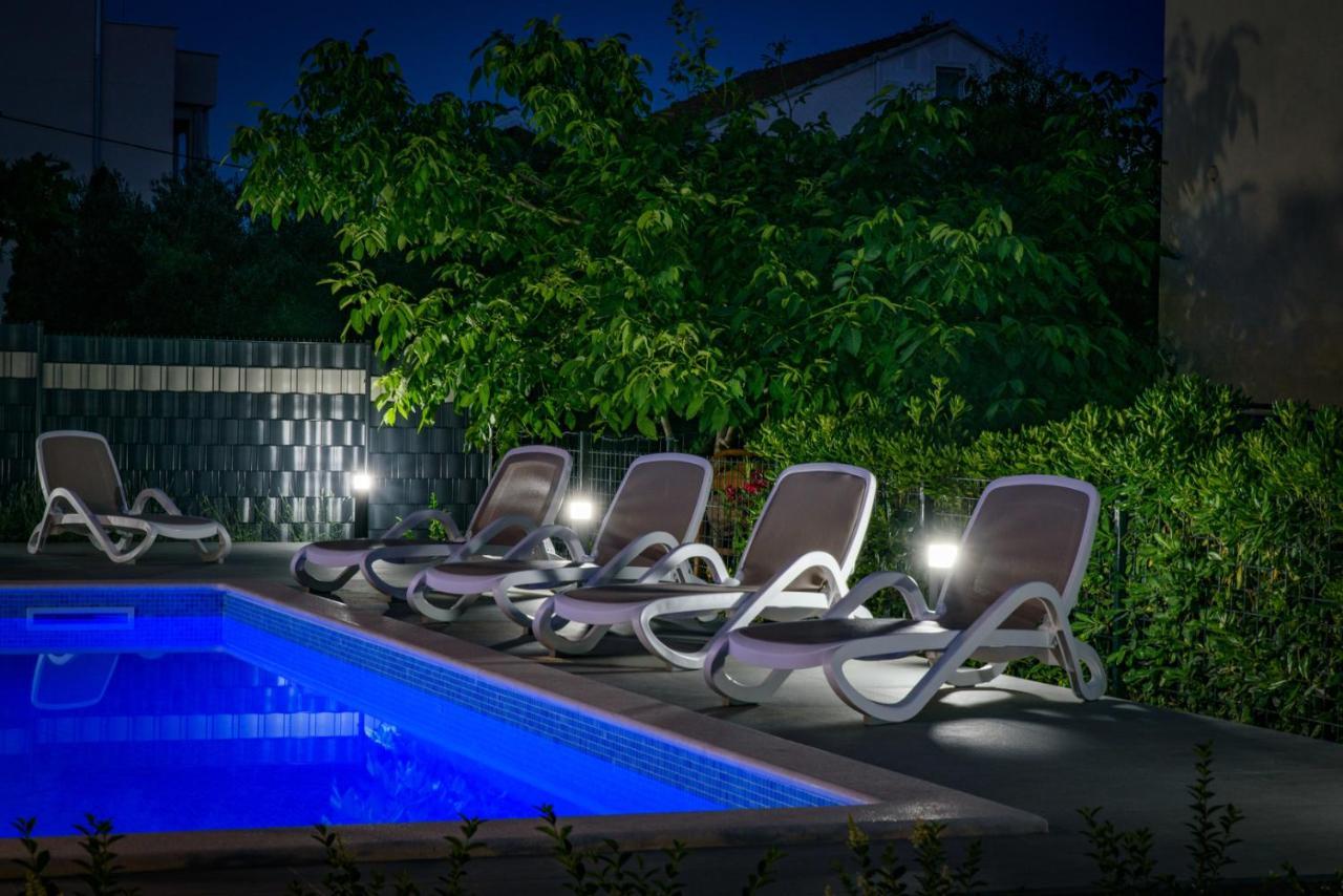 Seka Apartments With A Pool Kaštela エクステリア 写真