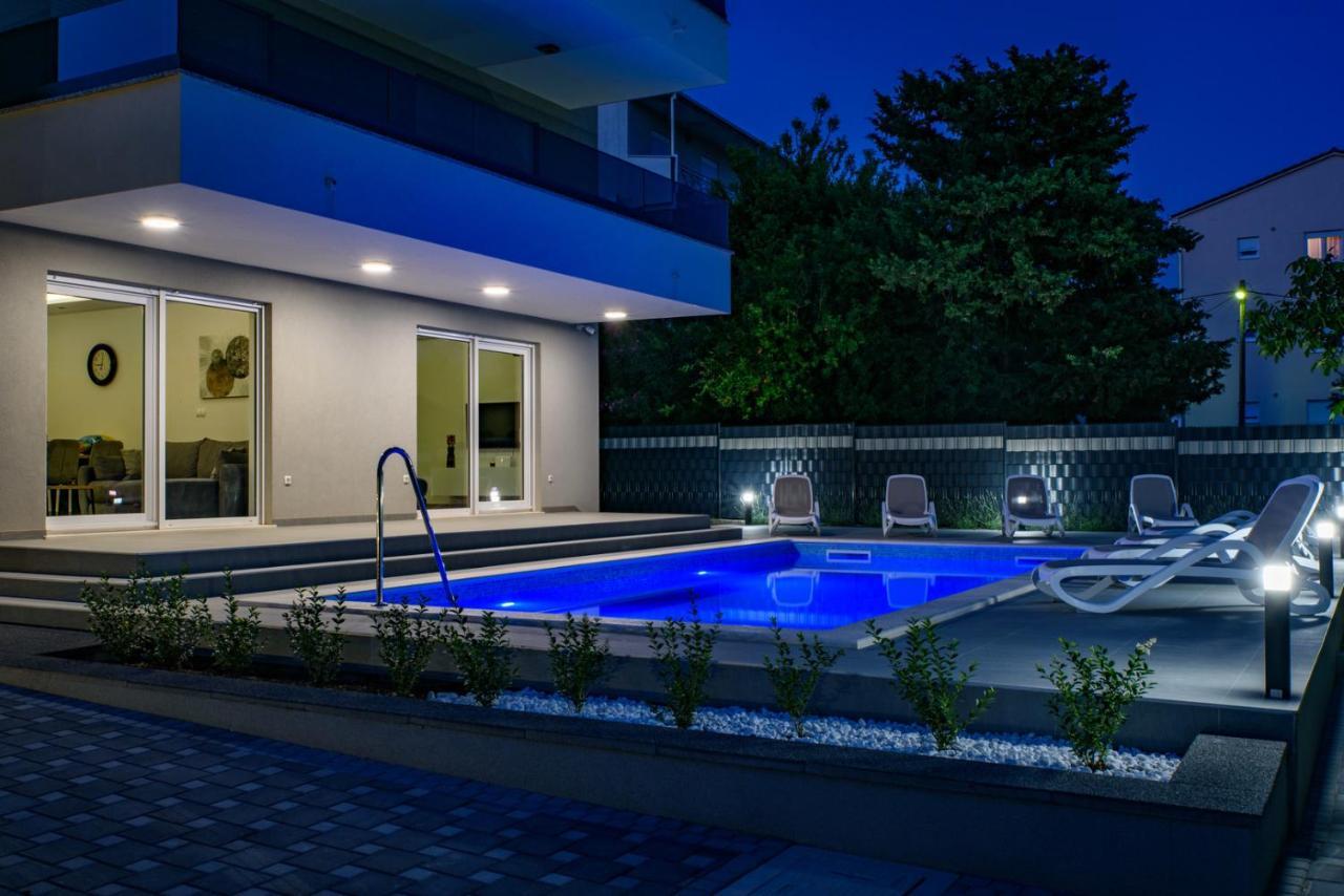 Seka Apartments With A Pool Kaštela エクステリア 写真